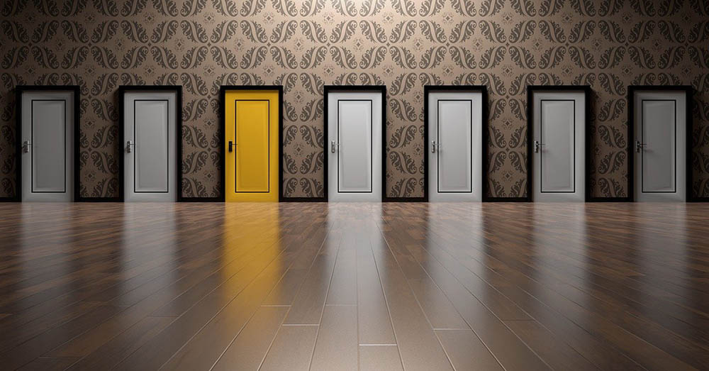 One Yellow Door in a series of doors for Goal Setting Tips